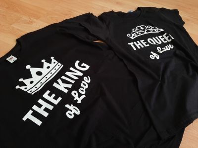 Тениски за двойки с надписи 'The King of Love' & 'The Queen of Love'